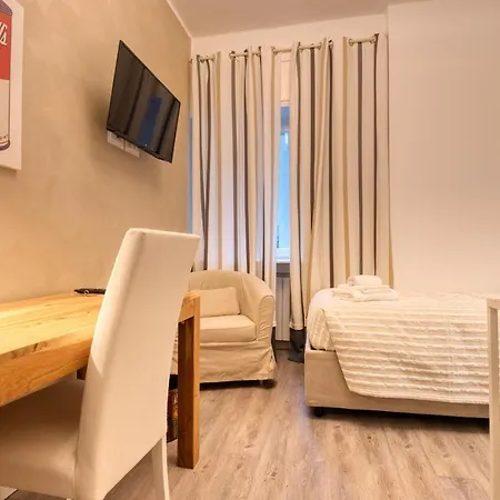 بيت ضيافة Maison Castelli بيرغامو